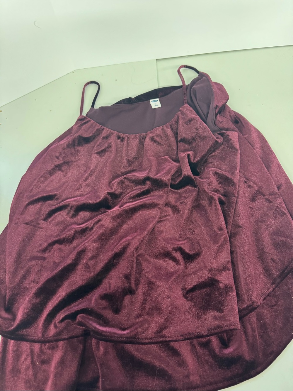 Old Navy Velvet Spaghetti Strap Cami in Burgundy